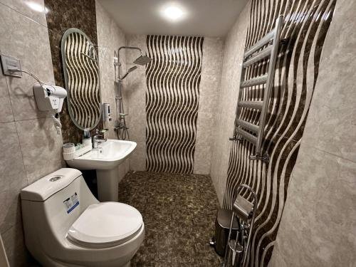 whatsapp_image_2024-12-22_at_17